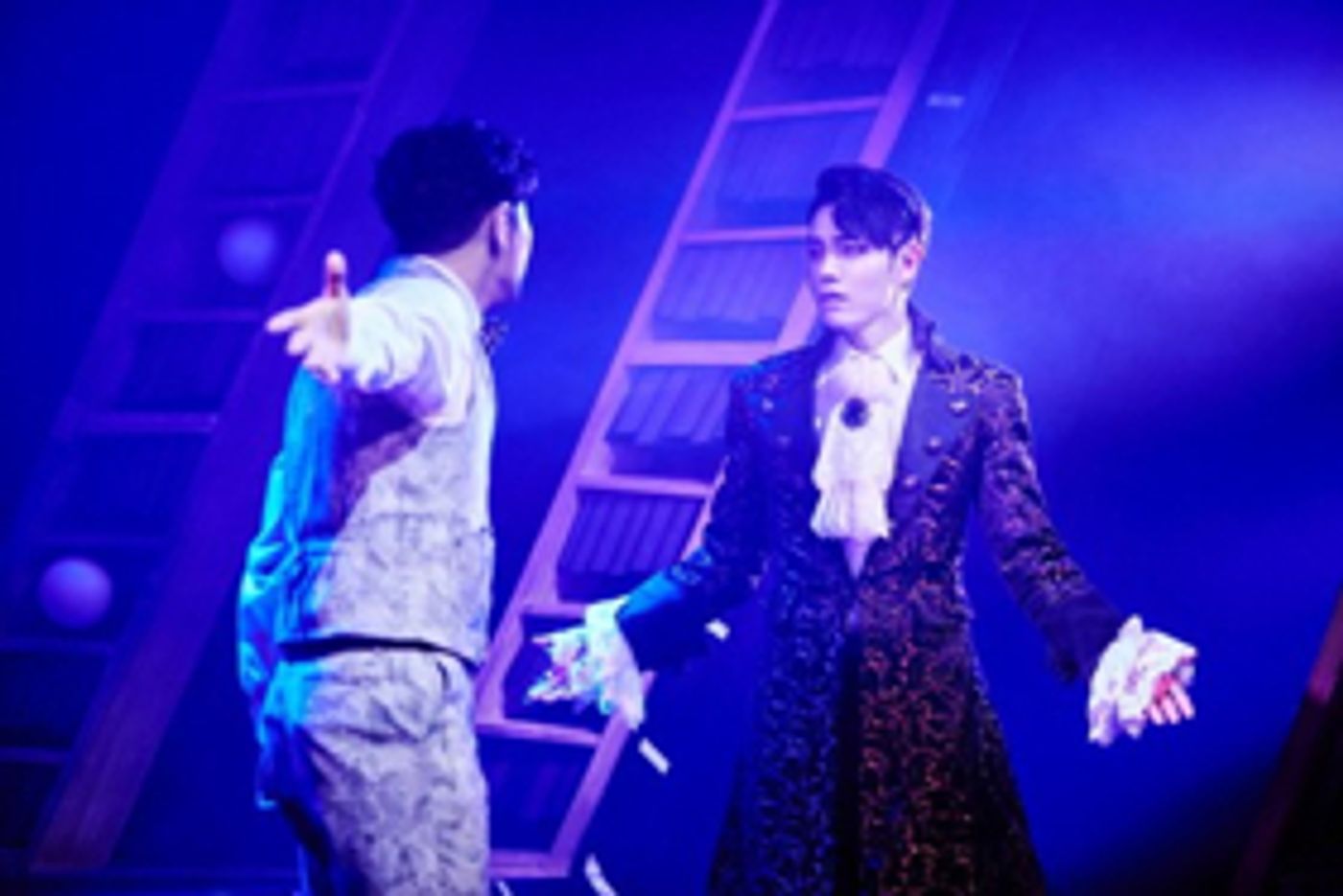 Review: MAMA DON'T CRY at Art One Theater, An Offer That You Can't Refuse Review: MAMA DON'T CRY at Art One Theater, An Offer That You Can't Refuse Image