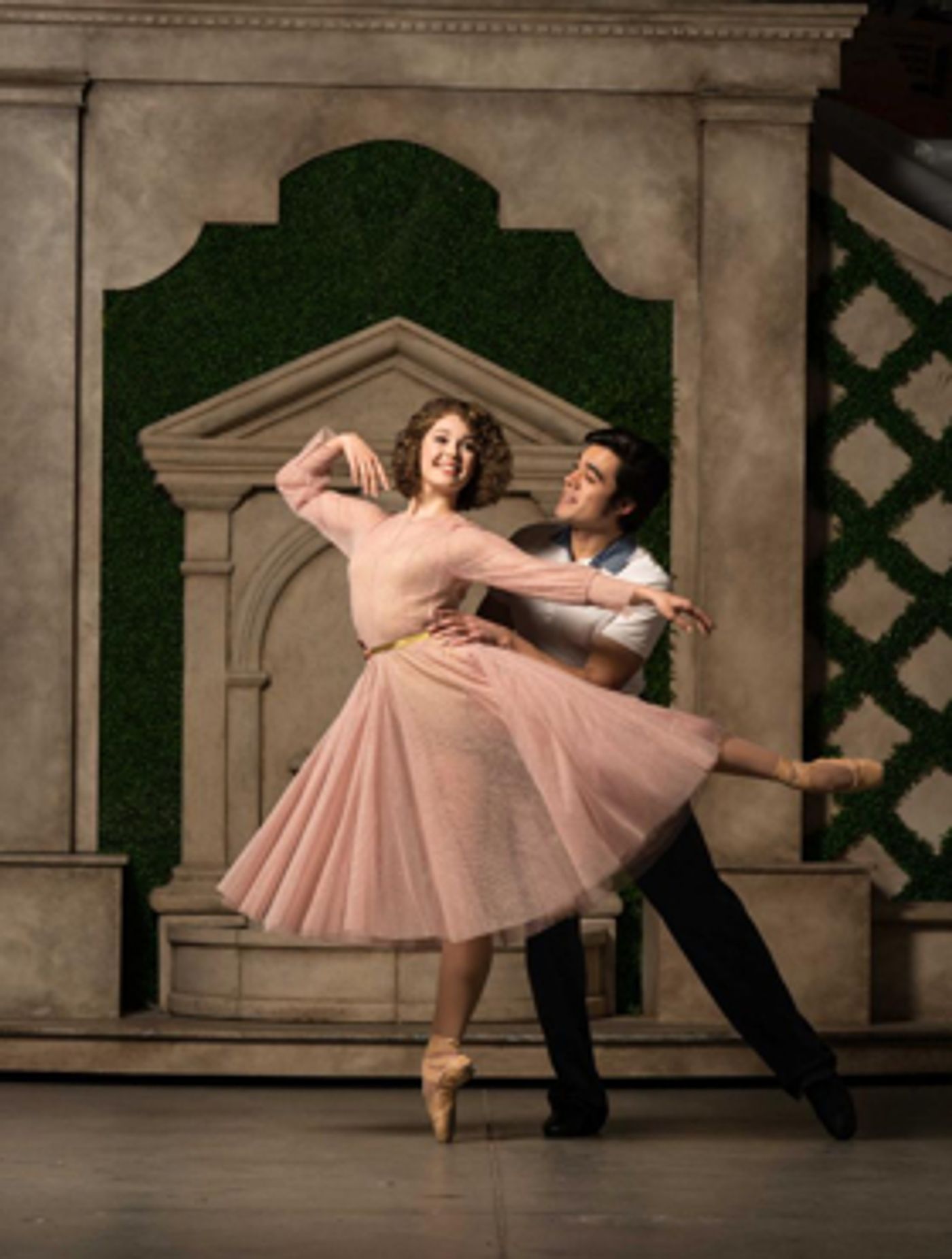 Review: AN AMERICAN IN PARIS Dances Gracefully to Hale Centre Theatre Review: AN AMERICAN IN PARIS Dances Gracefully to Hale Centre Theatre Image