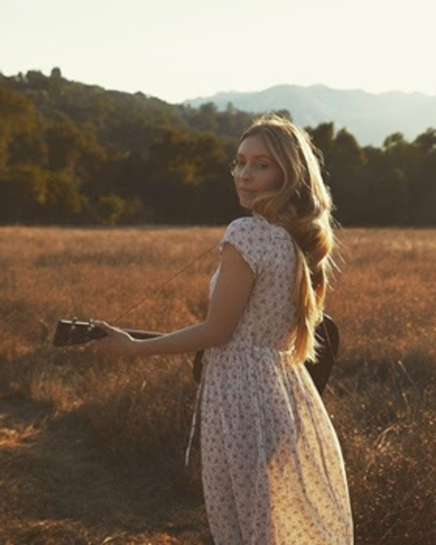 Singer/Songwriter Leah James To Release Solo Debut Album WHILE SHE SLEEPS This March  Image