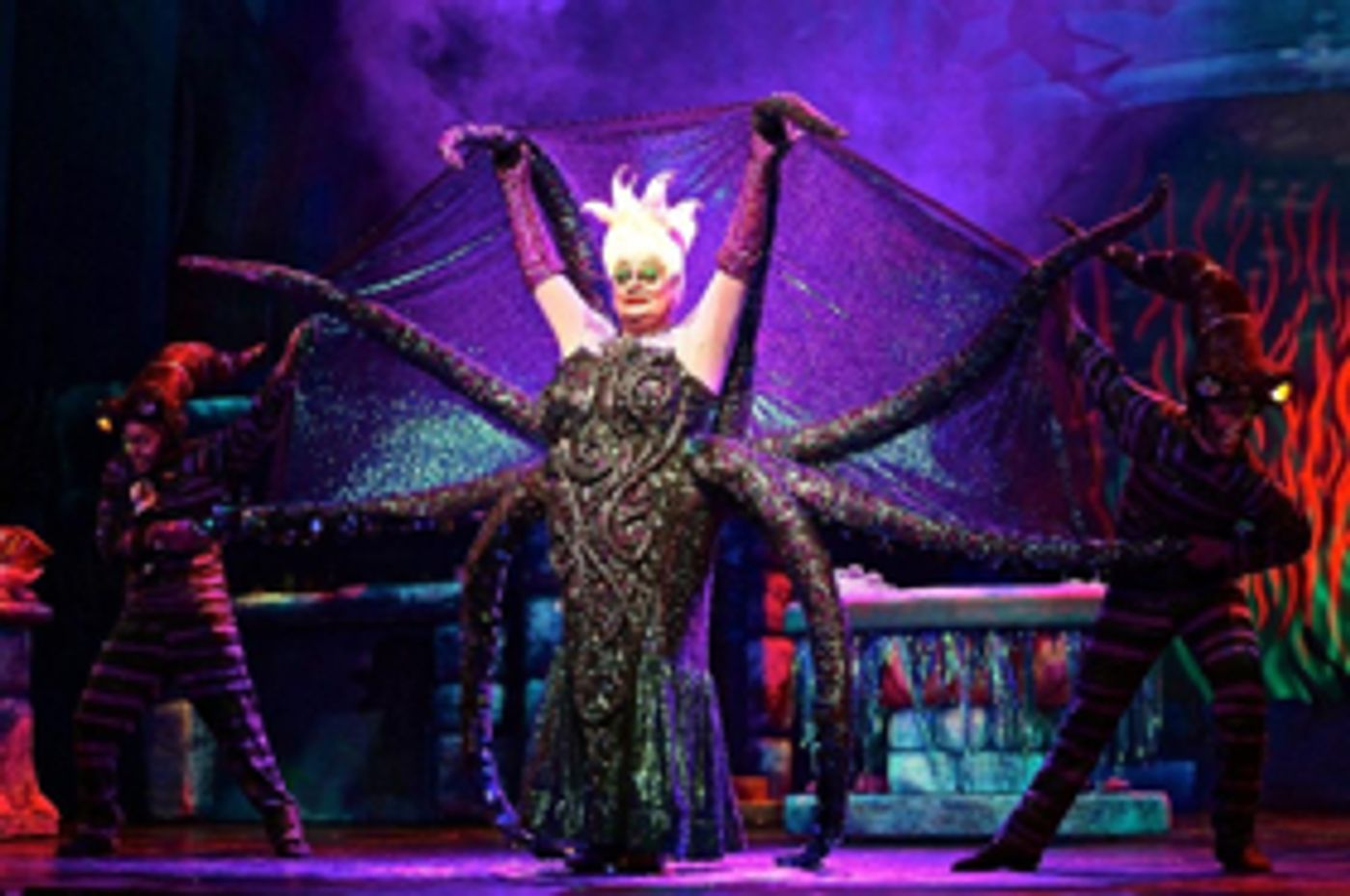 Moonlight Sweeps Critics Circle Awards Moonlight Sweeps Critics Circle Awards Image