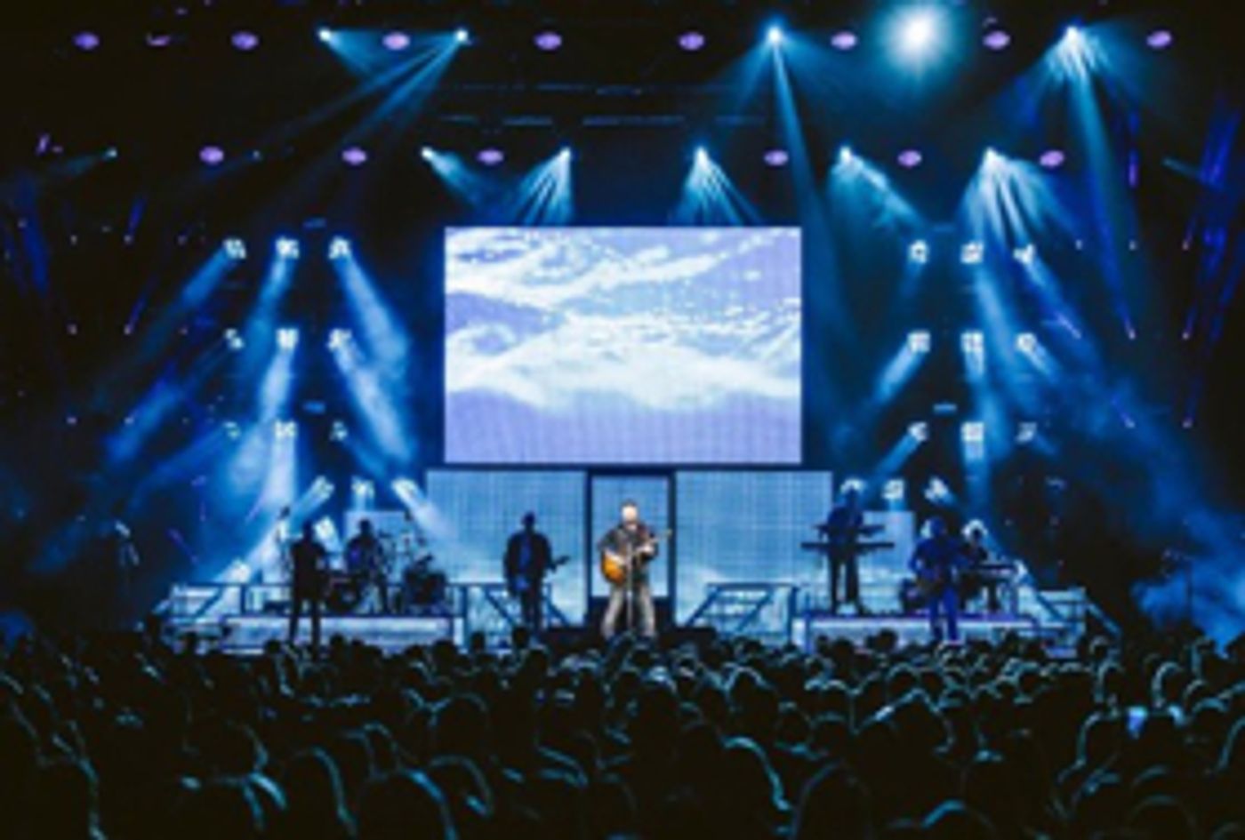 'Chris Young Losing Sleep 2018 World Tour' Opening Weekend Sold Out  Image