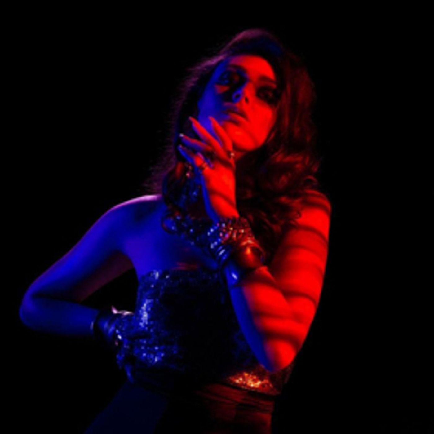 L'FREAQ Shares Video For NEW SKIN via Nylon L'FREAQ Shares Video For NEW SKIN via Nylon Image