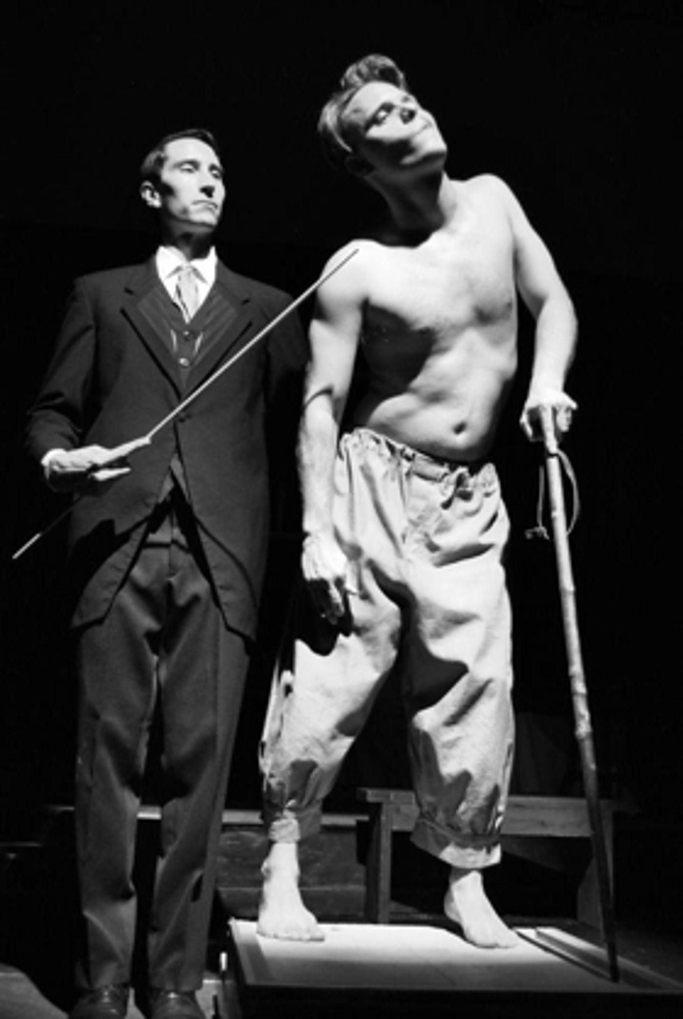 Review: Zao Theatre Presents THE ELEPHANT MAN Review: Zao Theatre Presents THE ELEPHANT MAN Image