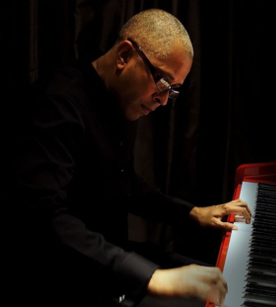 Miguel de Armas Quartet Release Debut Album WHAT'S TO COME Out Now Image