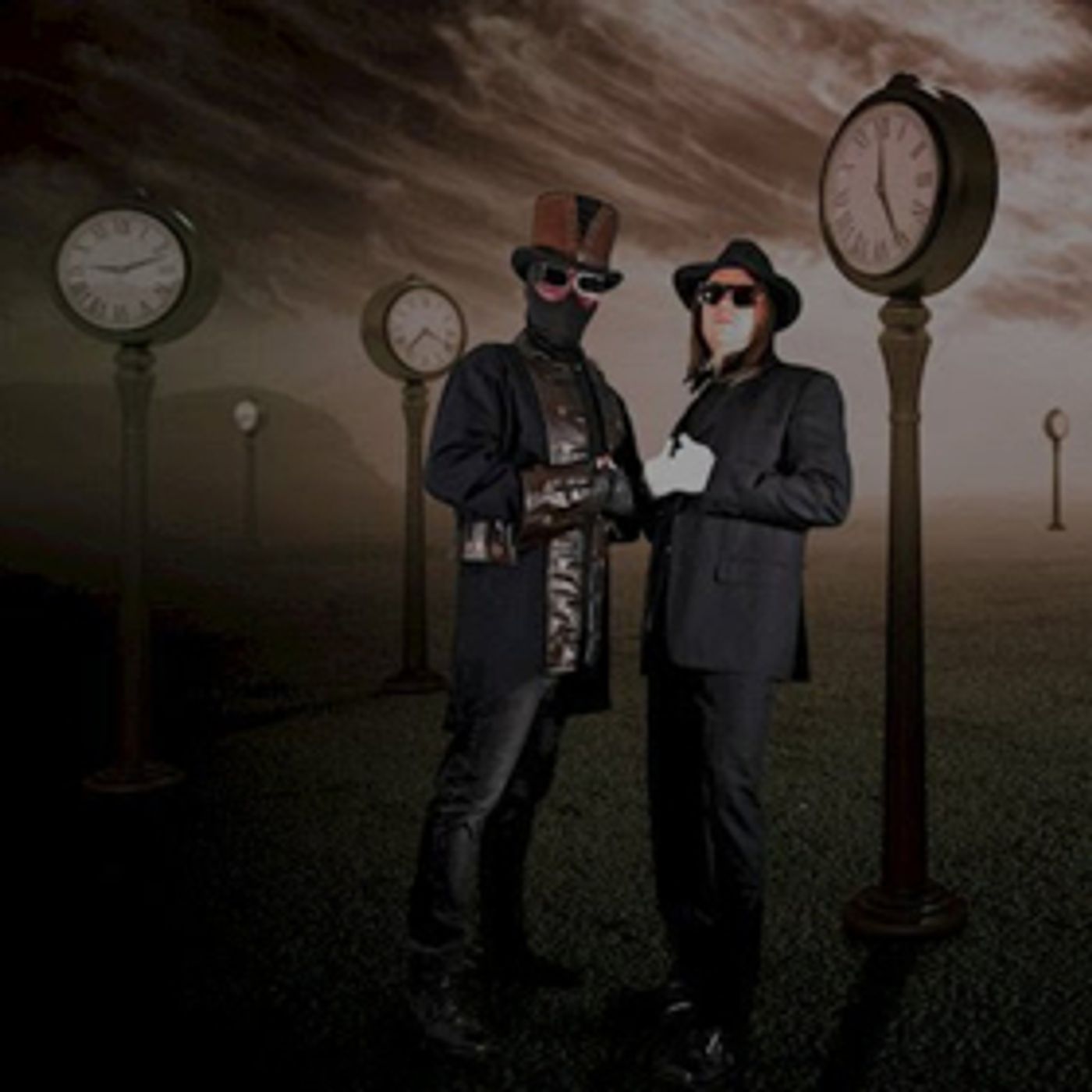 Sweden's ShapeShiftingAliens Presents Haunting Futuristic FADE AWAY Single  Image