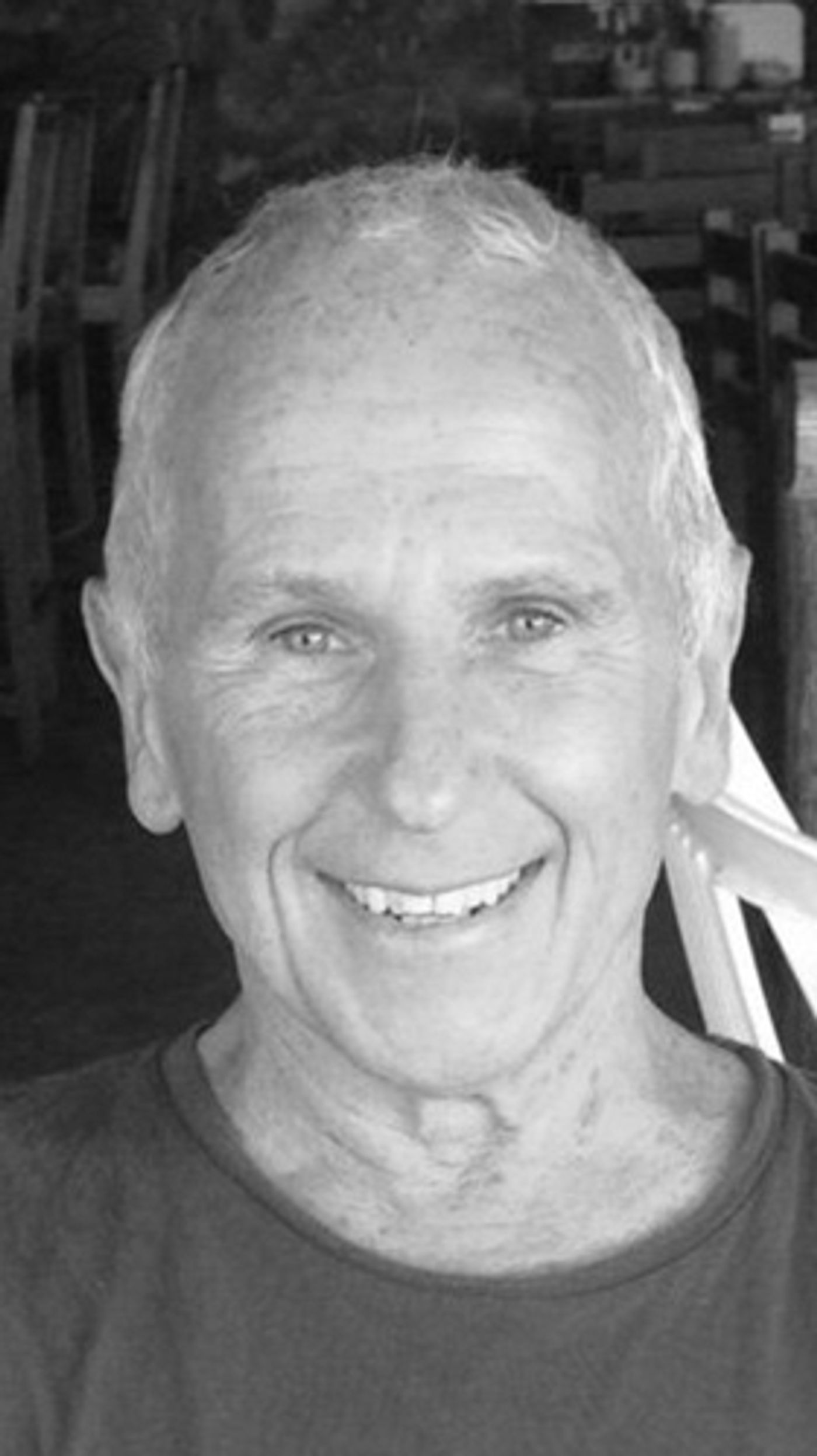 Wayne Sleep OBE to Lead Cambridge Arts Theatre's ALADDIN Pantomime  Image