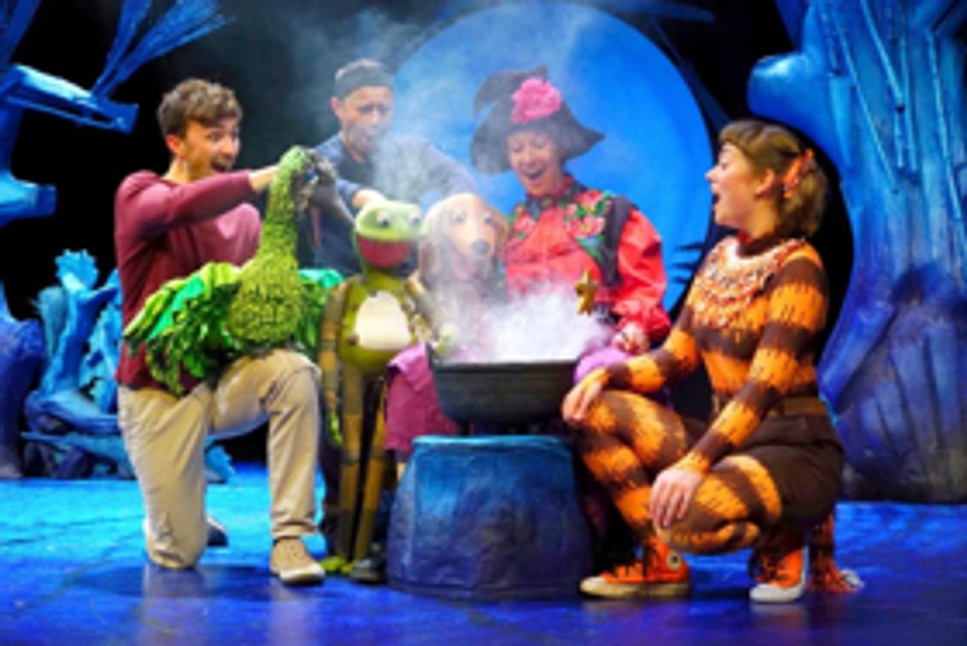 ROOM ON THE BROOM Flies Into The West End For Christmas at The Lyric Theatre  Image