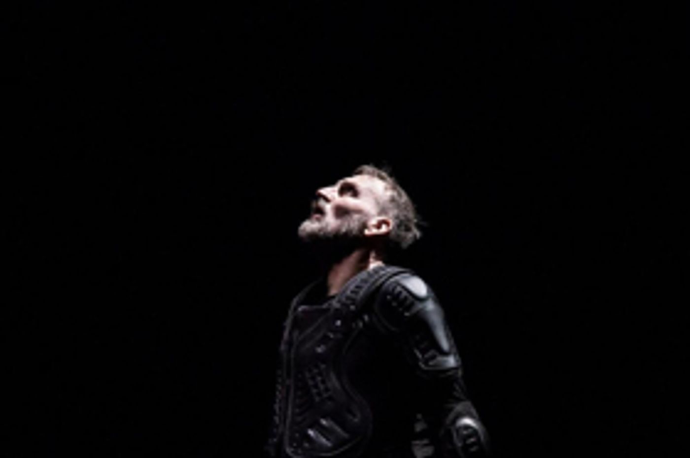 Review Roundup: Christopher Eccleston in RSC's MACBETH  Image