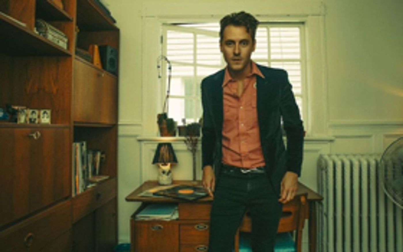 Nashville's Austin Plaine to Release STRATFORD On 5/17, Shares Wistful SOMETHING MORE Video  Image