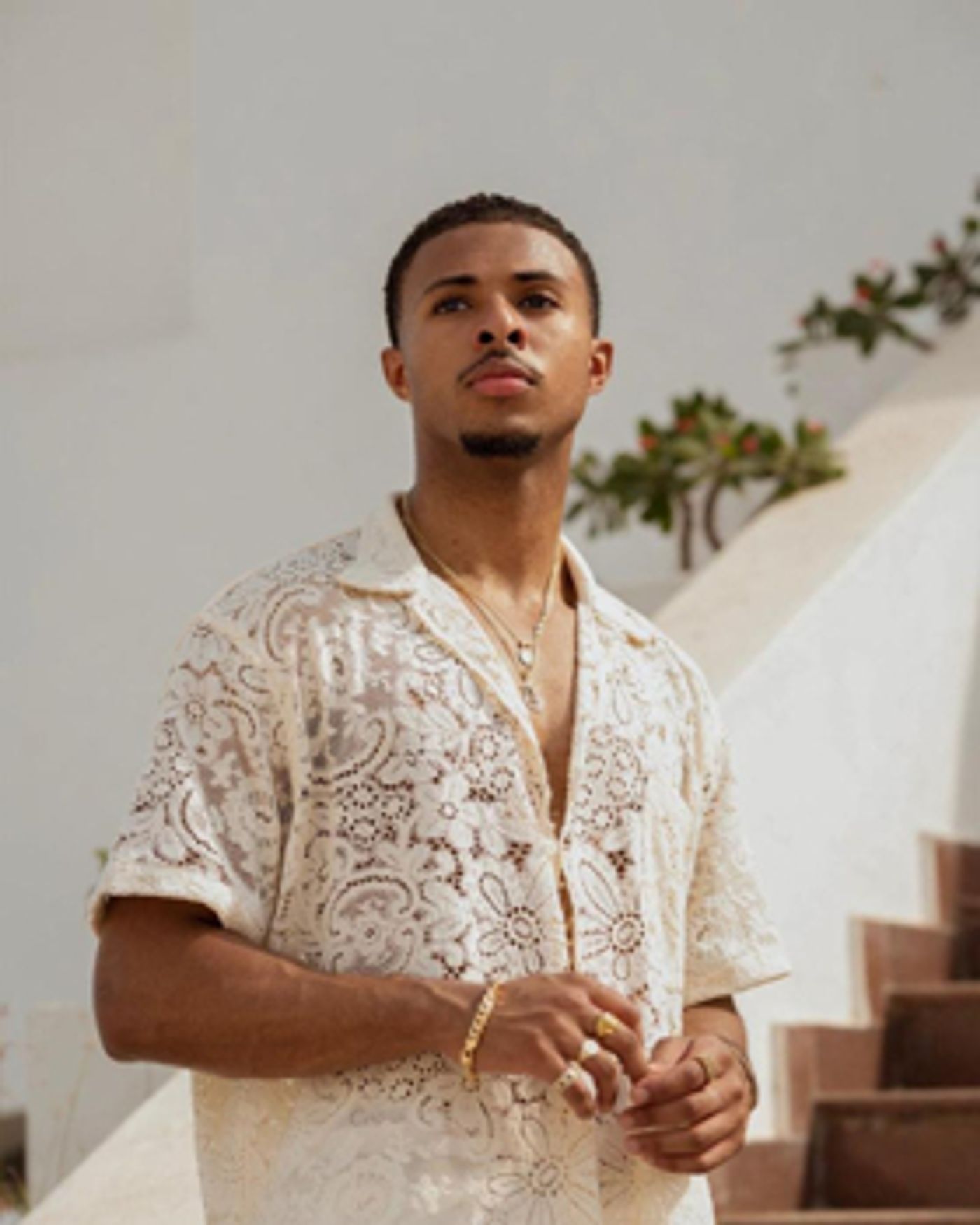 Diggy Simmons Releases Videos For TEXT ME and GOIN  Image