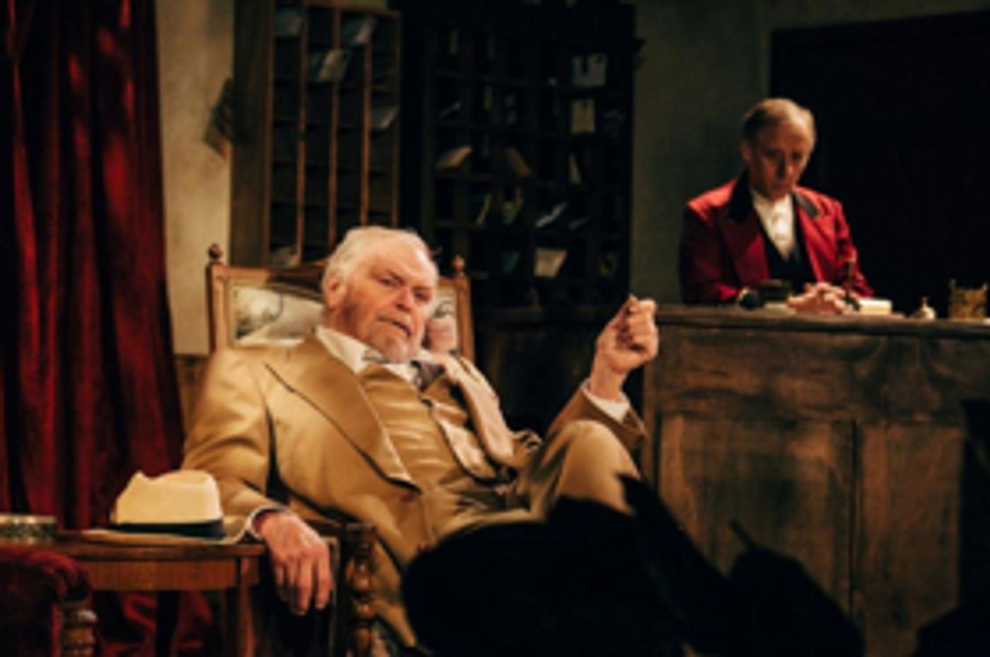 Review: Brian Dennehy Inhabits Lives Remembered in HUGHIE and KRAPP'S LAST TAPE at the Geffen Playhouse  Image