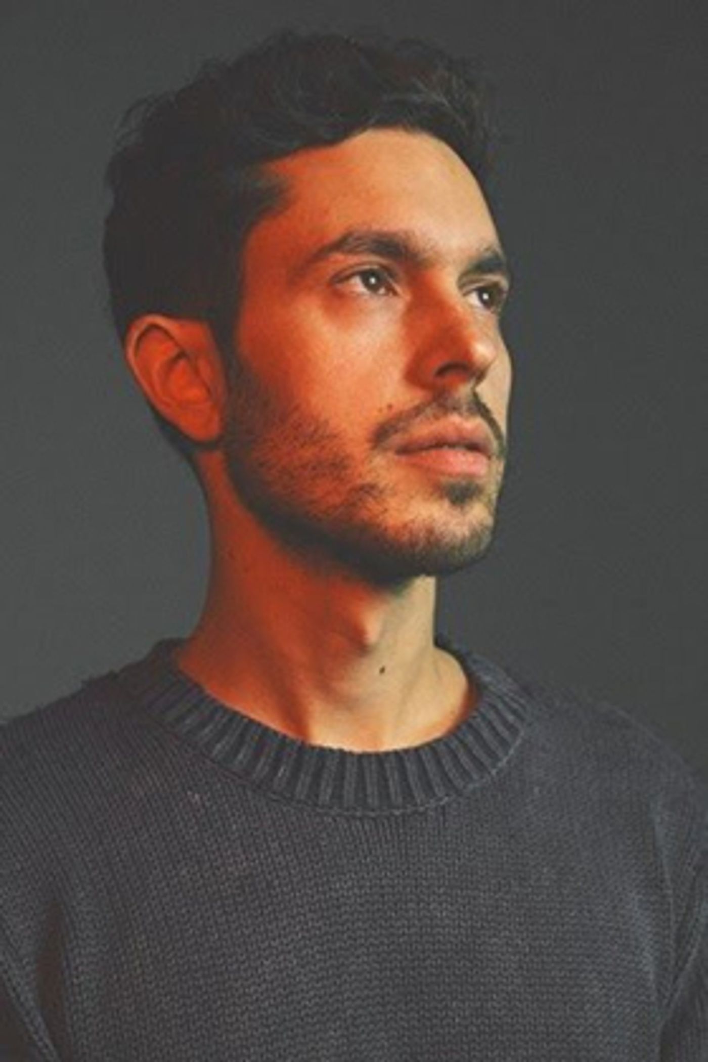 Rising U.K. Star Khushi Debuts FREEDOM FALLS, Touring With James Blake Rising U.K. Star Khushi Debuts FREEDOM FALLS, Touring With James Blake Image