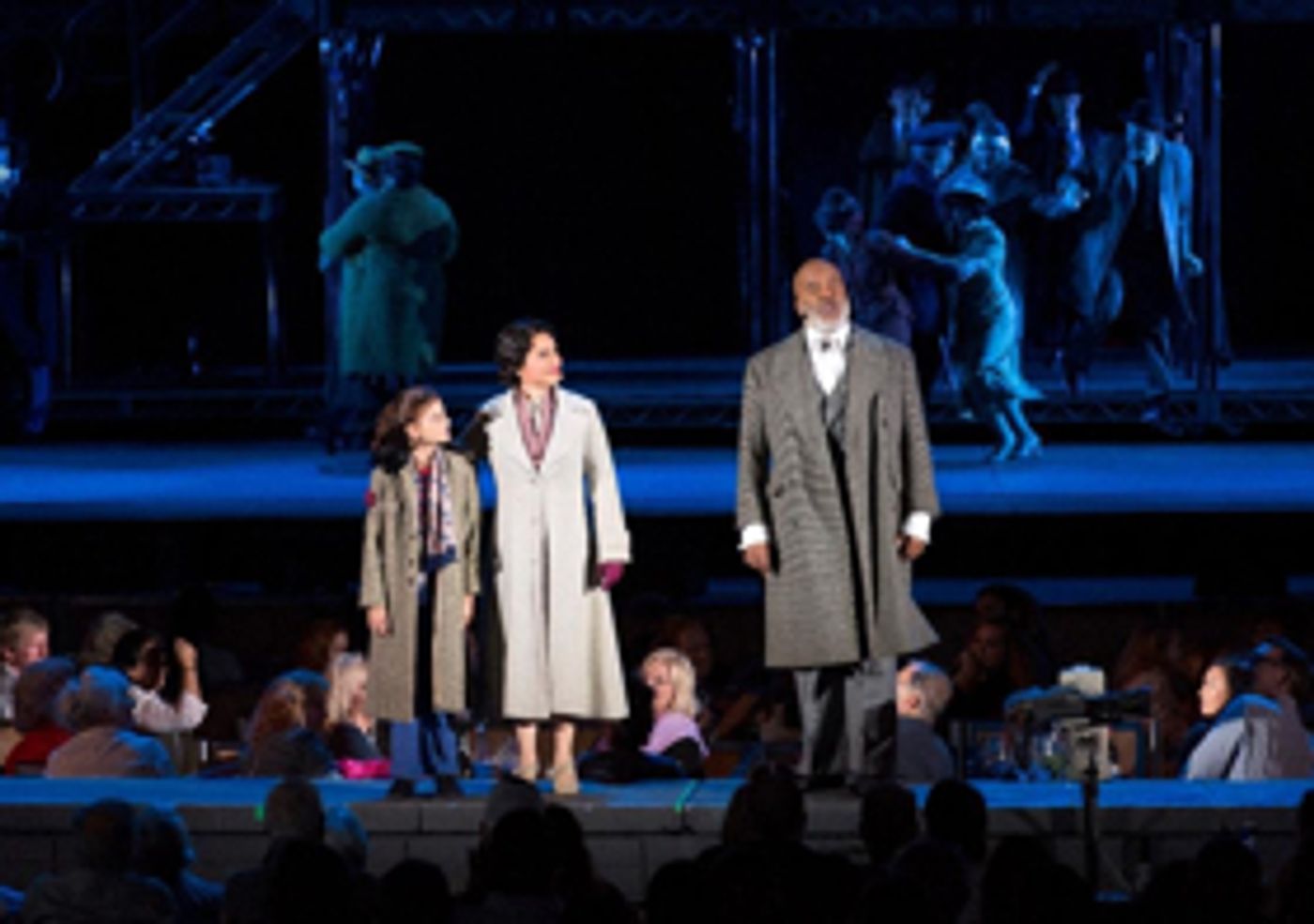 Review: Michael Arden Directs ANNIE with Creative Ingenuity at the Hollywood Bowl  Image