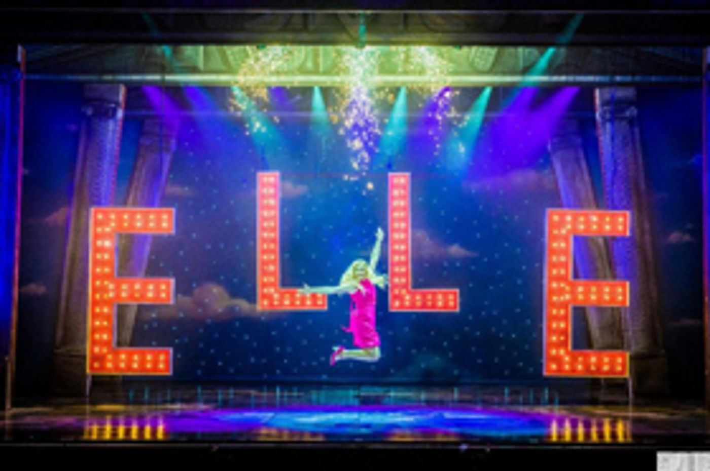 Review: LEGALLY BLONDE, New Wimbledon Theatre Review: LEGALLY BLONDE, New Wimbledon Theatre Image