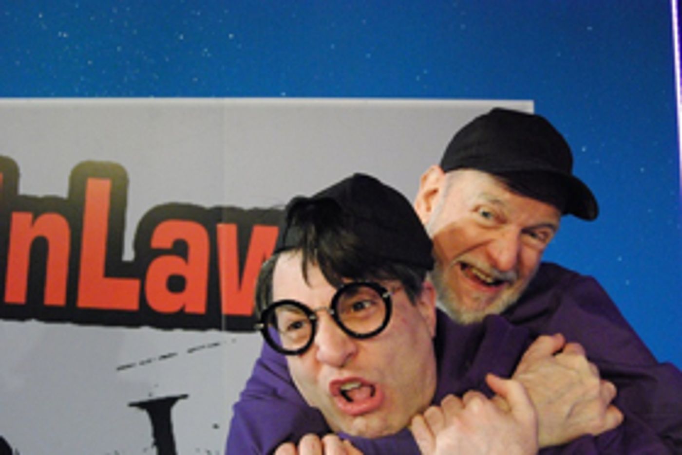 Review: INLAWS, OUTLAWS AND OTHER FAMILY MATTERS Sparks Laughs at Rainbow  Image