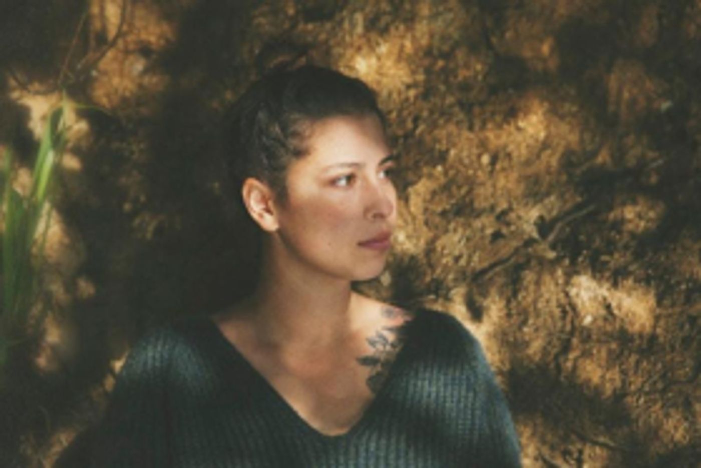 Meernaa Premieres New Single THINKING OF YOU Meernaa Premieres New Single THINKING OF YOU Image