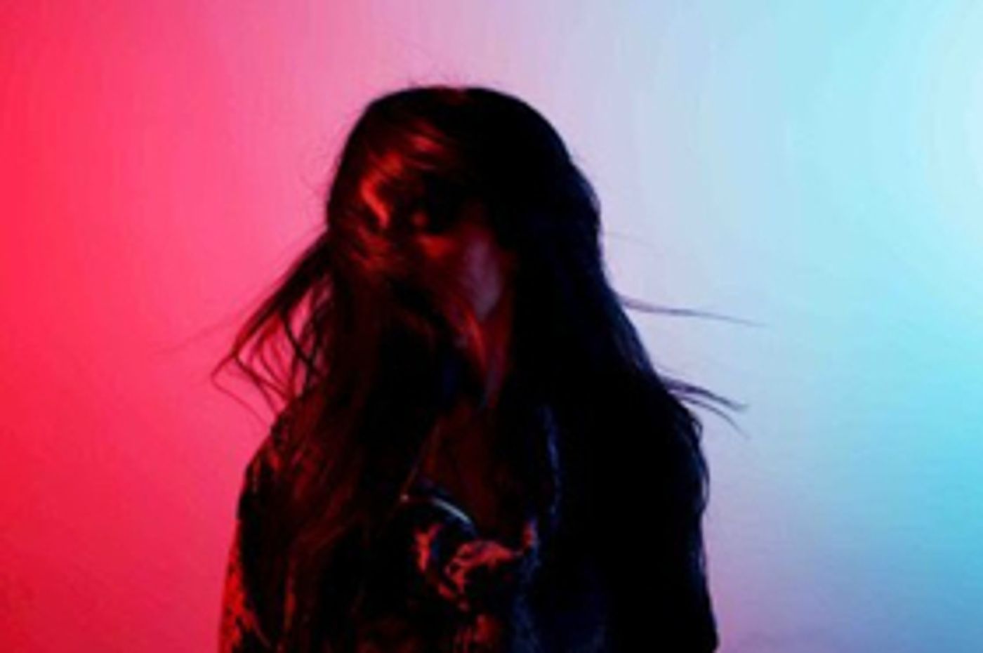 Evi Vine Announces New LP, Previews SABBATH feat. The Cure's Simon Gallup  Image
