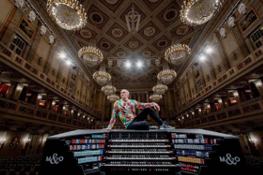 Organ Phenomenon Cameron Carpenter to Play Music Hall 4/13 Image