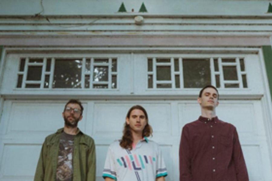 Ohtis Announce Debut Album 'Curve Of Earth' on March 29 Image