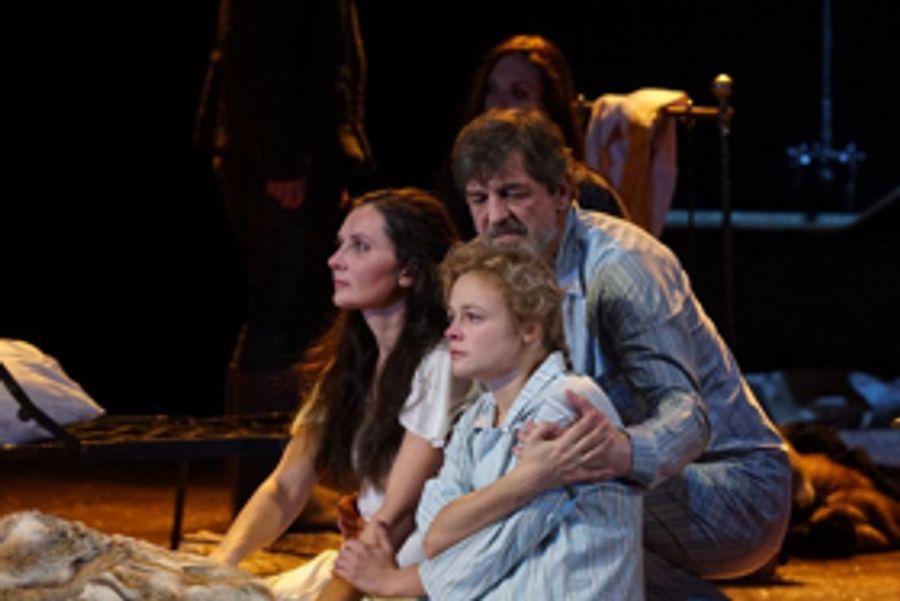 Review: LIFE AND FATE, Theatre Royal Haymarket Image