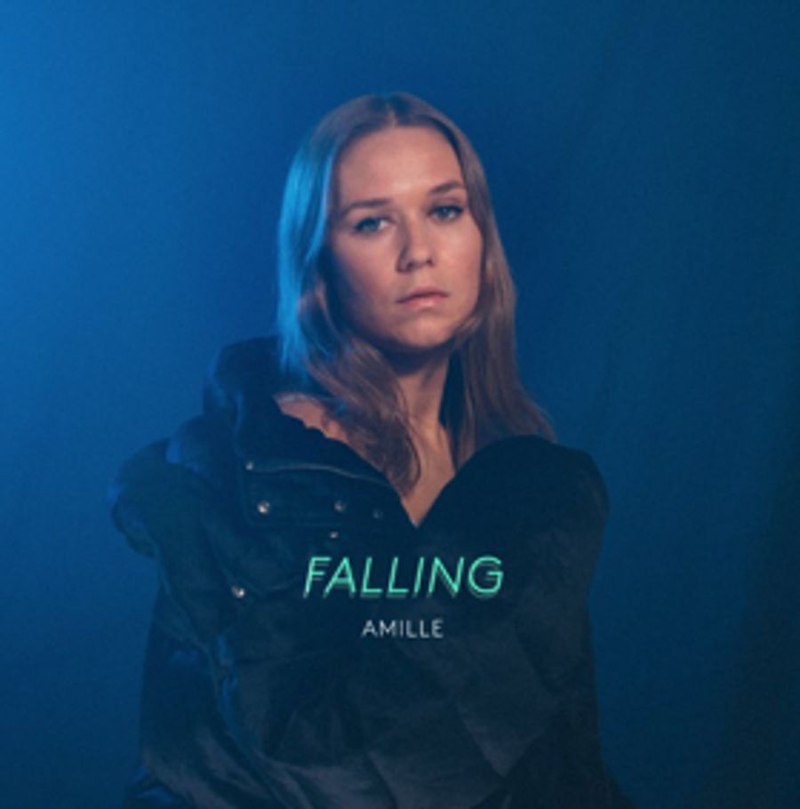 Swedish Pop Artist Amille Releases Debut 'Falling' Image
