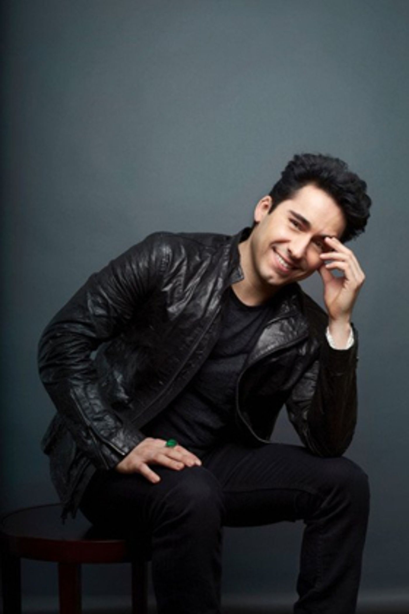 Tony And Grammy Award-Winner John Lloyd Young Comes To The Purple Room  Image