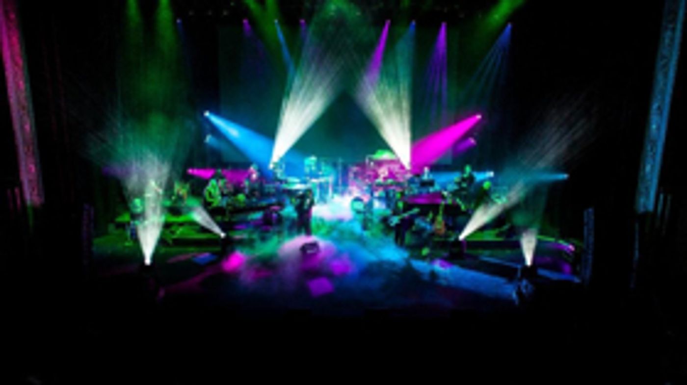 Chip Davis & Mannheim Steamroller to Perform in Cities Across America This Holiday Season Chip Davis & Mannheim Steamroller to Perform in Cities Across America This Holiday Season Image