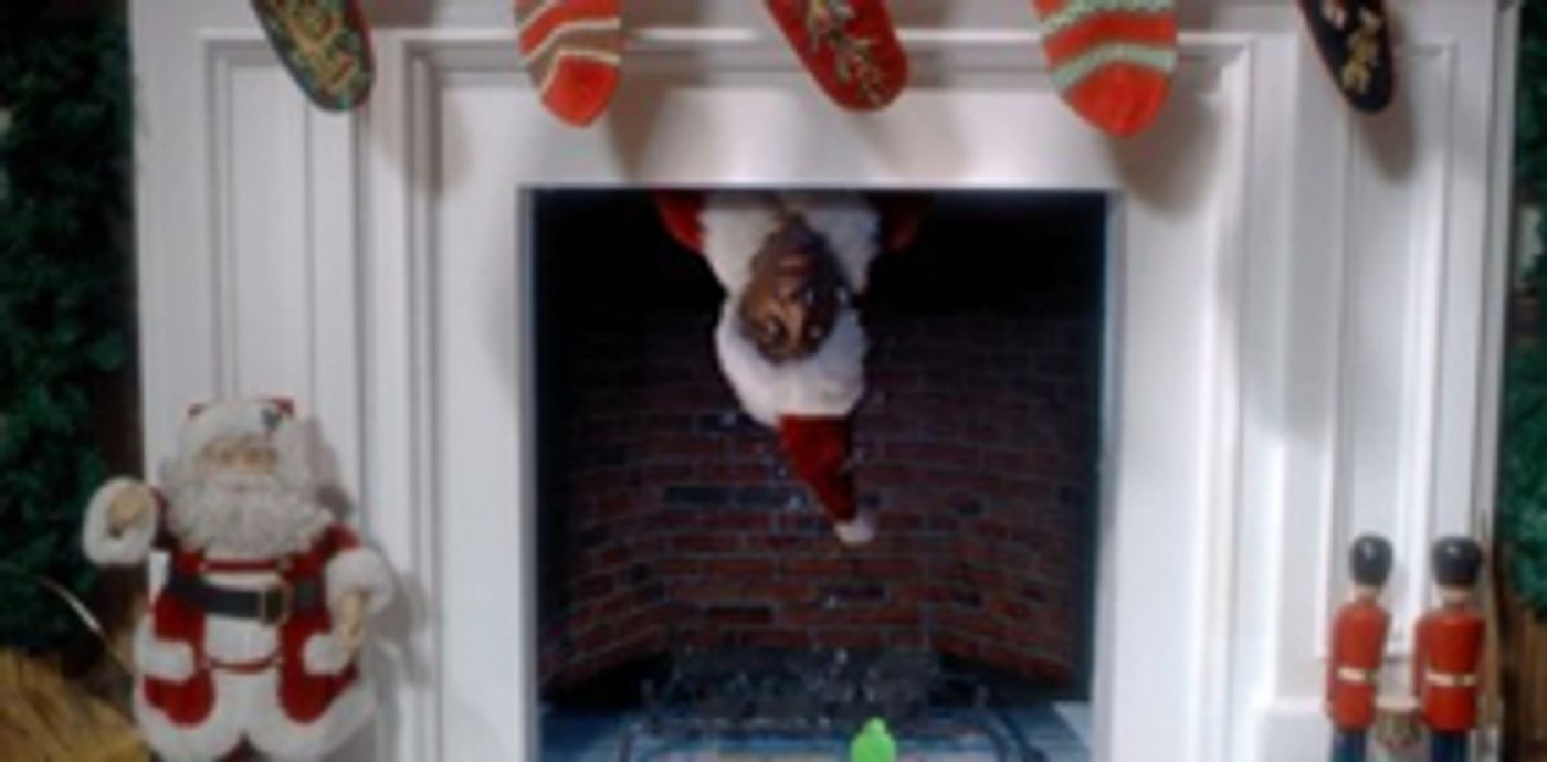 Watch: Sia's 'Santa's Coming For Us' Music Video Out Now Watch: Sia's 'Santa's Coming For Us' Music Video Out Now Image