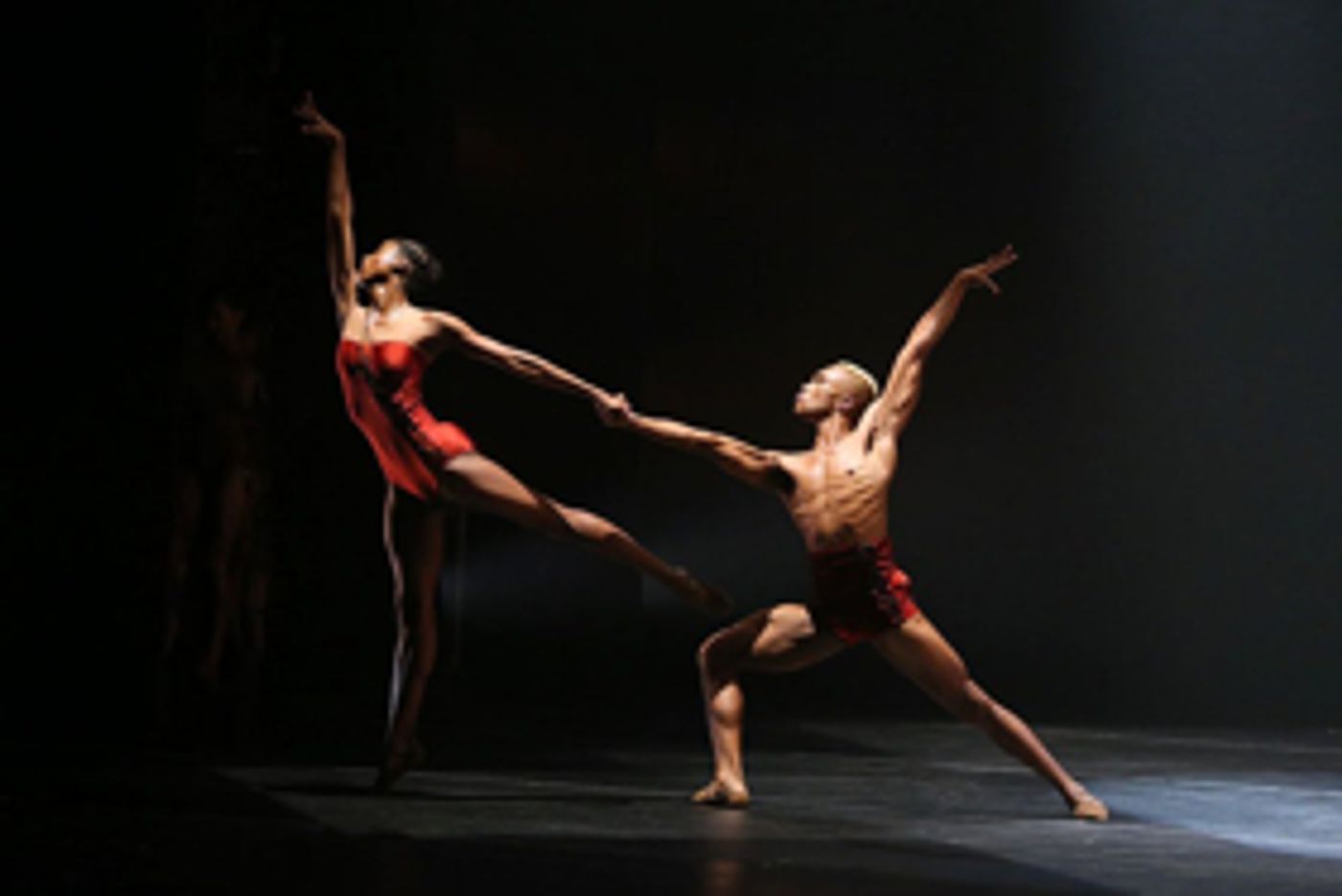 Review: BALLET BEING TRENDY. STARDUST AND BACH 25 BY COMPLEXIONS CONTEMPORARY BALLET at Bovard Auditorium USC  Image
