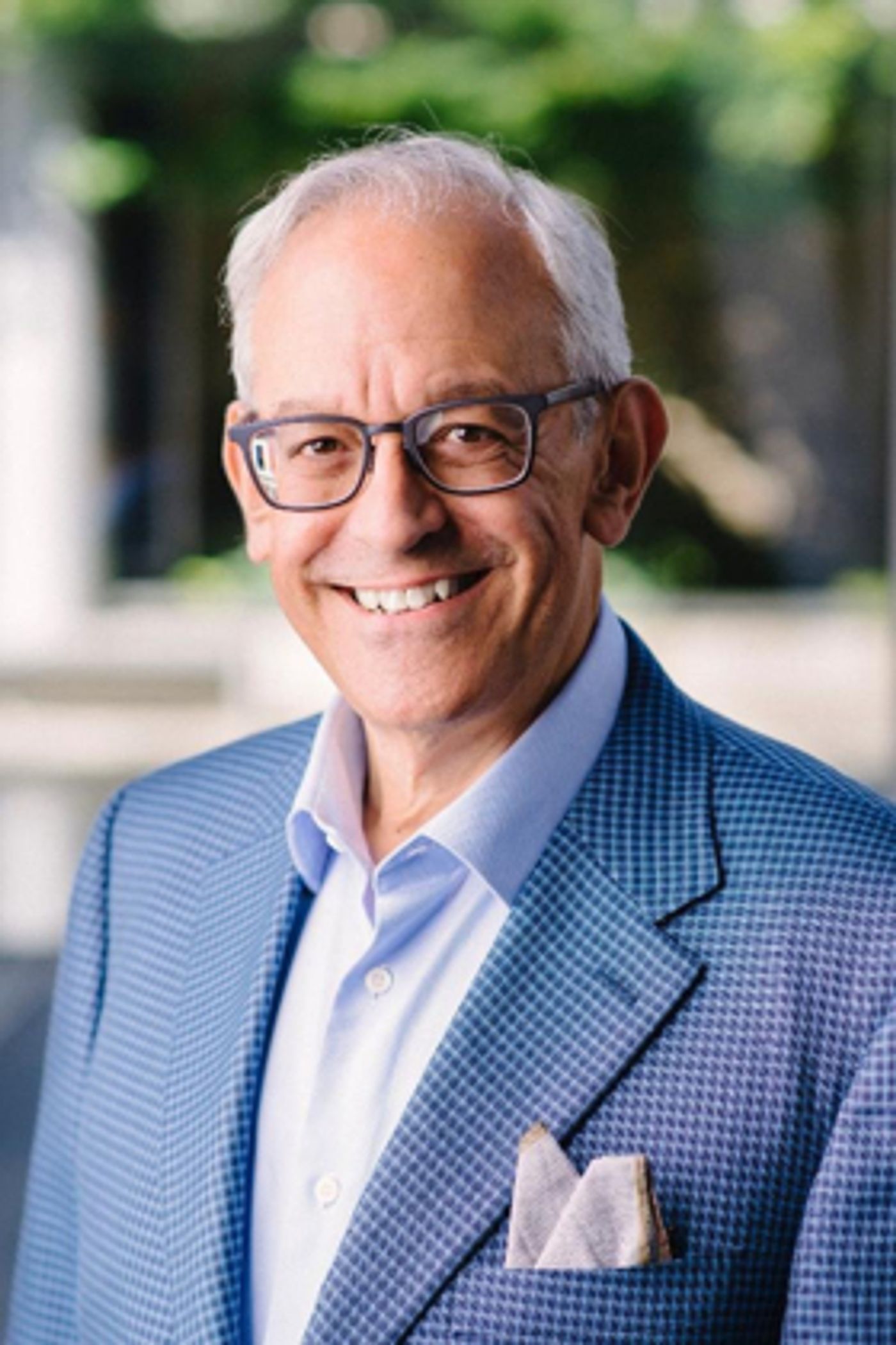 Interview: Kazaras Brings Britten's Ghostly Battle to Seattle Stage  Image