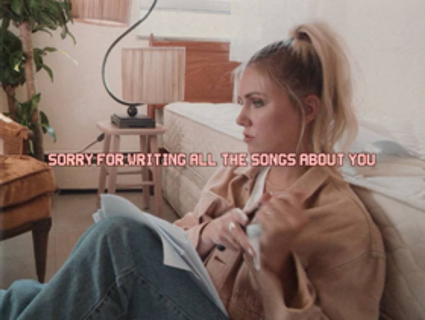 Clara Mae Premieres Music Video For SORRY FOR WRITING ALL THE SONGS ABOUT YOU  Image