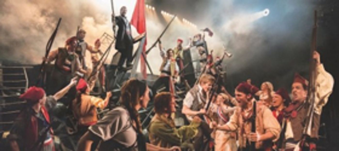 Cameron Mackintosh Lays Plans to Add Toilets to Queen's Theatre, Home of LES MIS  Image