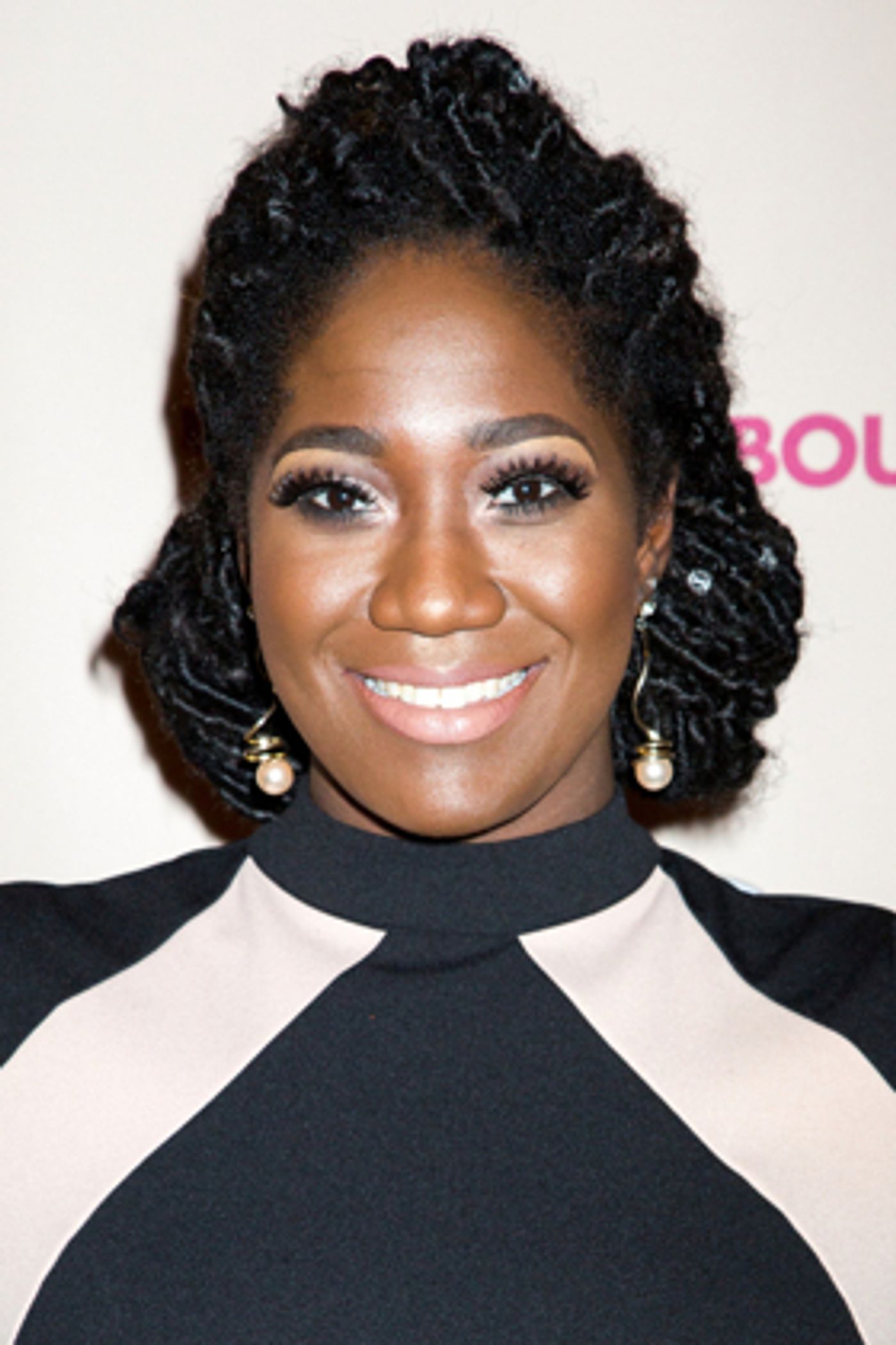 Marva Hicks, Amber Iman, and More Star in Two River Theater's OO-BLA-DEE Marva Hicks, Amber Iman, and More Star in Two River Theater's OO-BLA-DEE Image