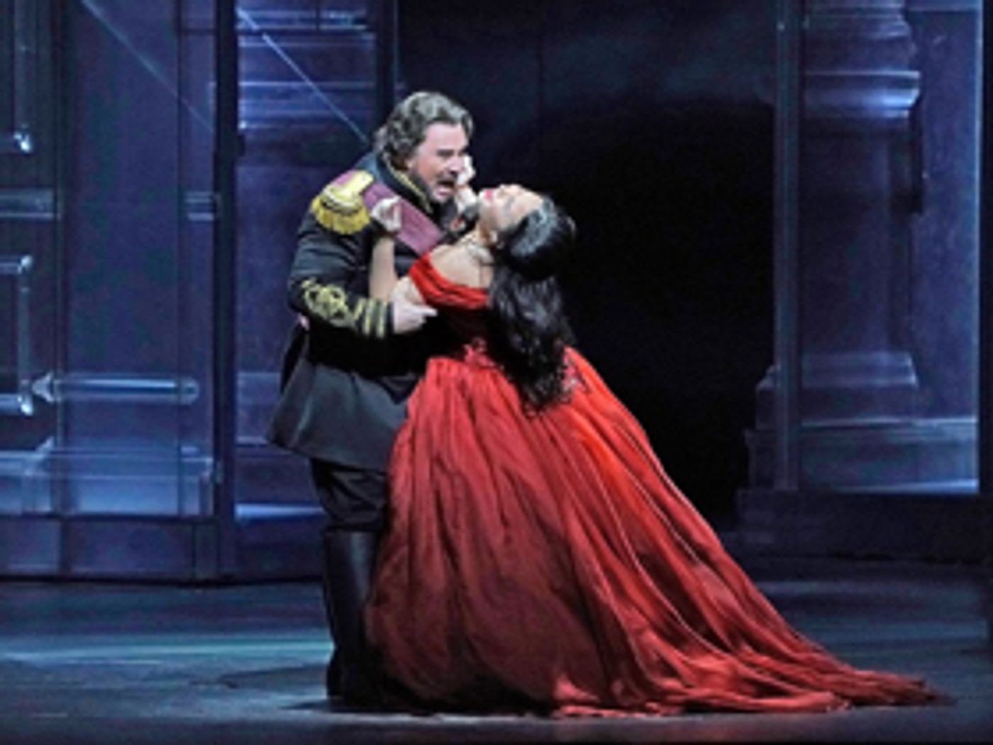 Review: Dudamel's Baptism by Fire Turns in a Solid, Throbbing OTELLO at the Met  Image