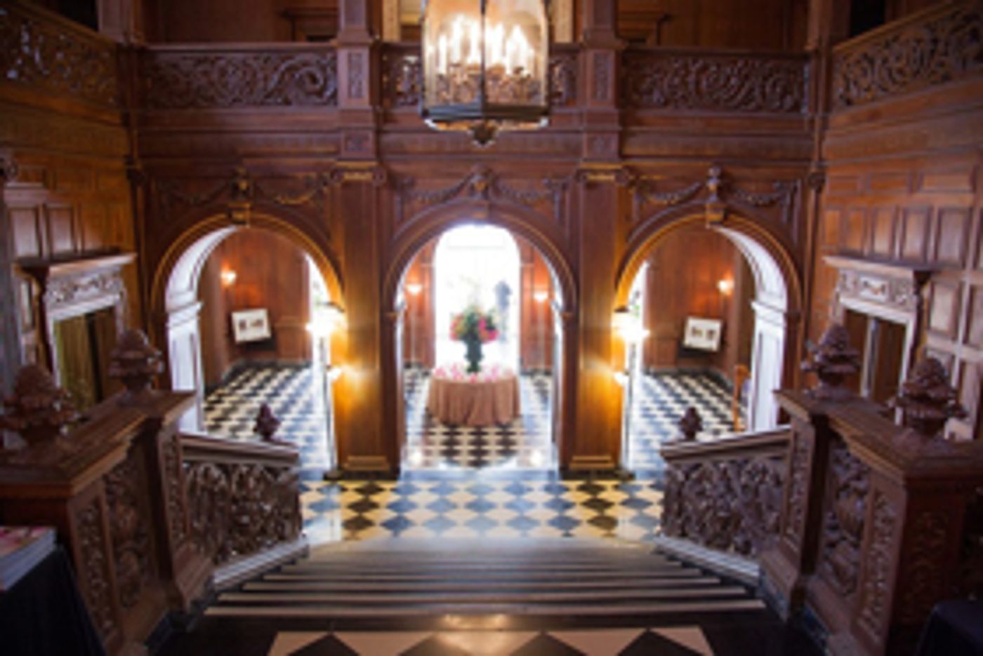 Review: THE MANOR Returns to Greystone Mansion for its Sixteenth Year  Image