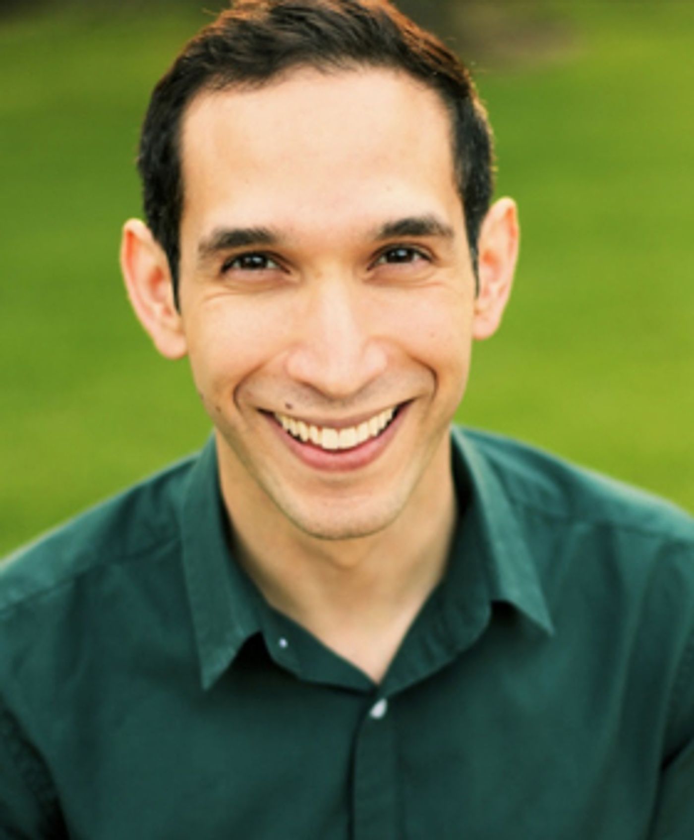 Scott Gryder to Star in BUYER & CELLAR for Pride Films and Plays  Image