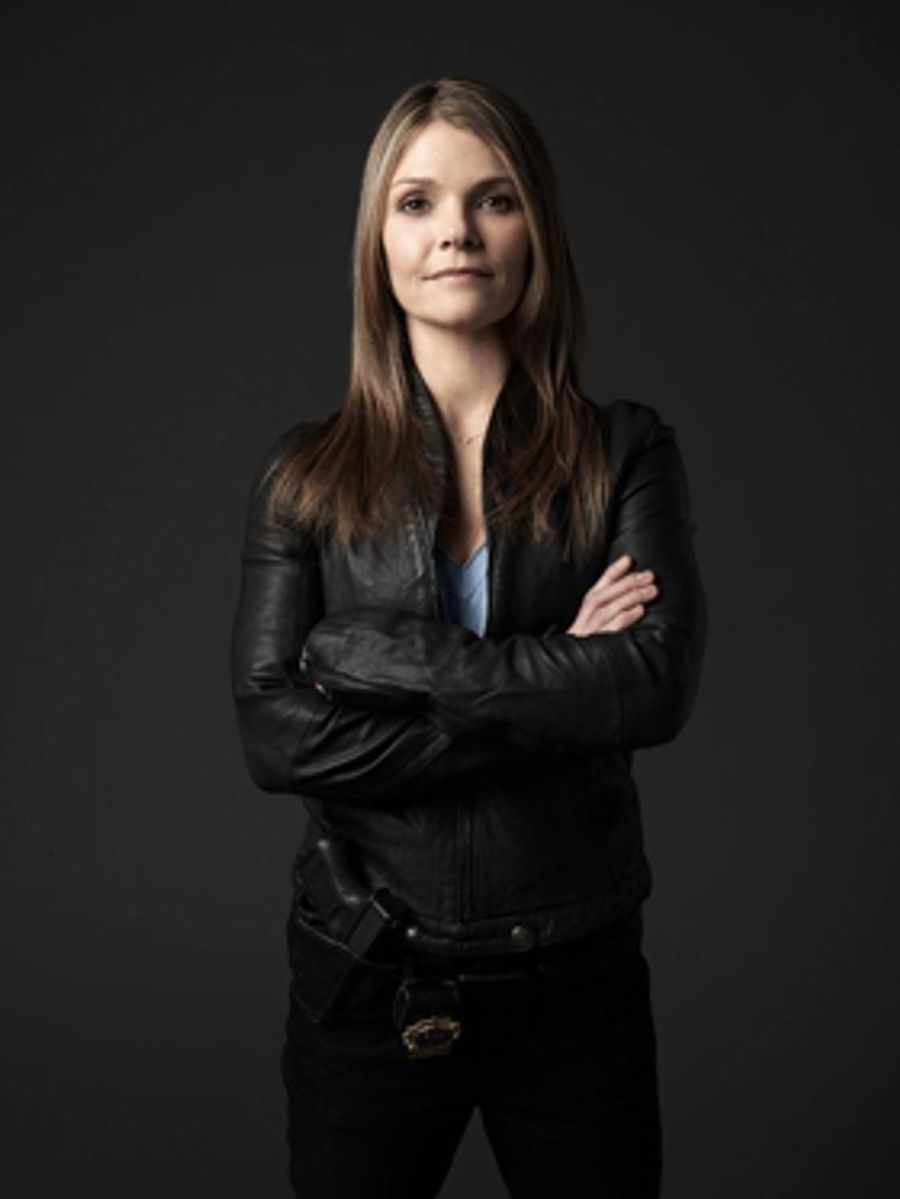 Josh Hamilton, Kathryn Erbe, Frankie Faison Star In Theater Of War's END OF LIFE Image