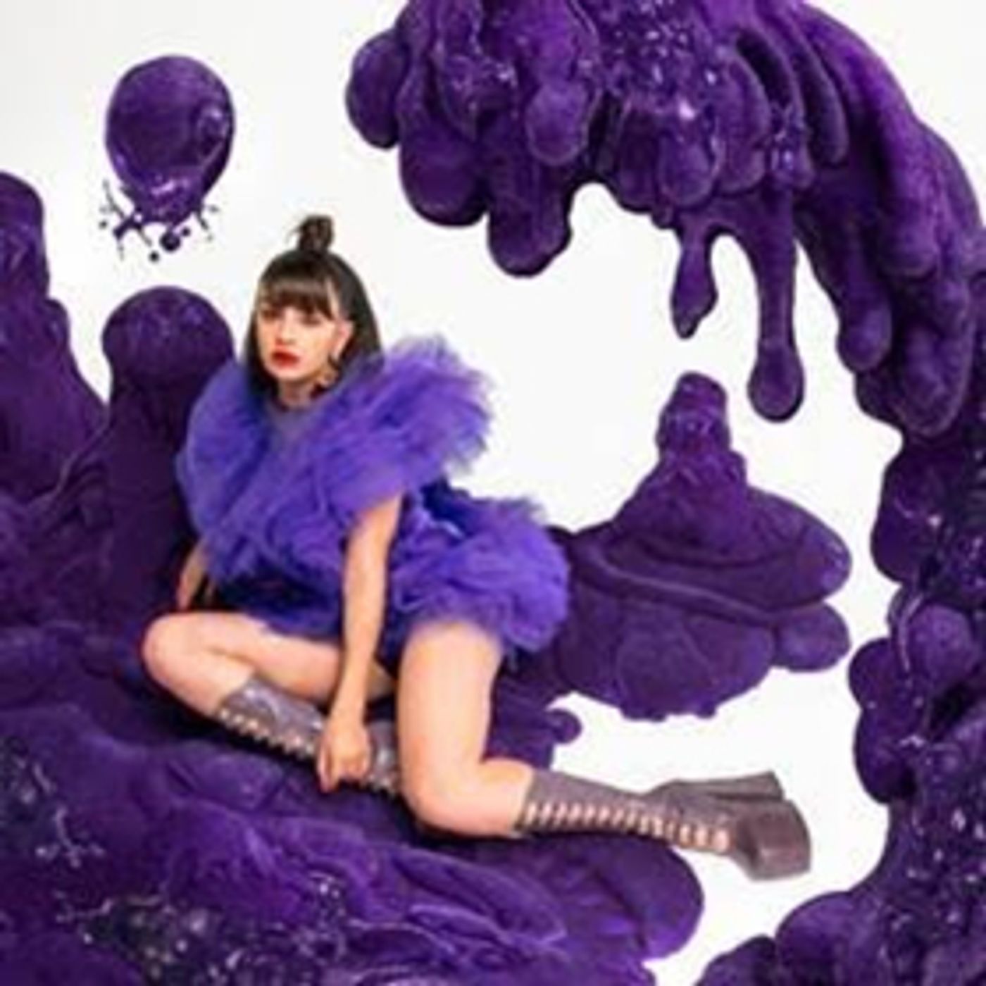 Charli XCX Unveils Two New Tracks FOCUS and NO ANGEL  Image