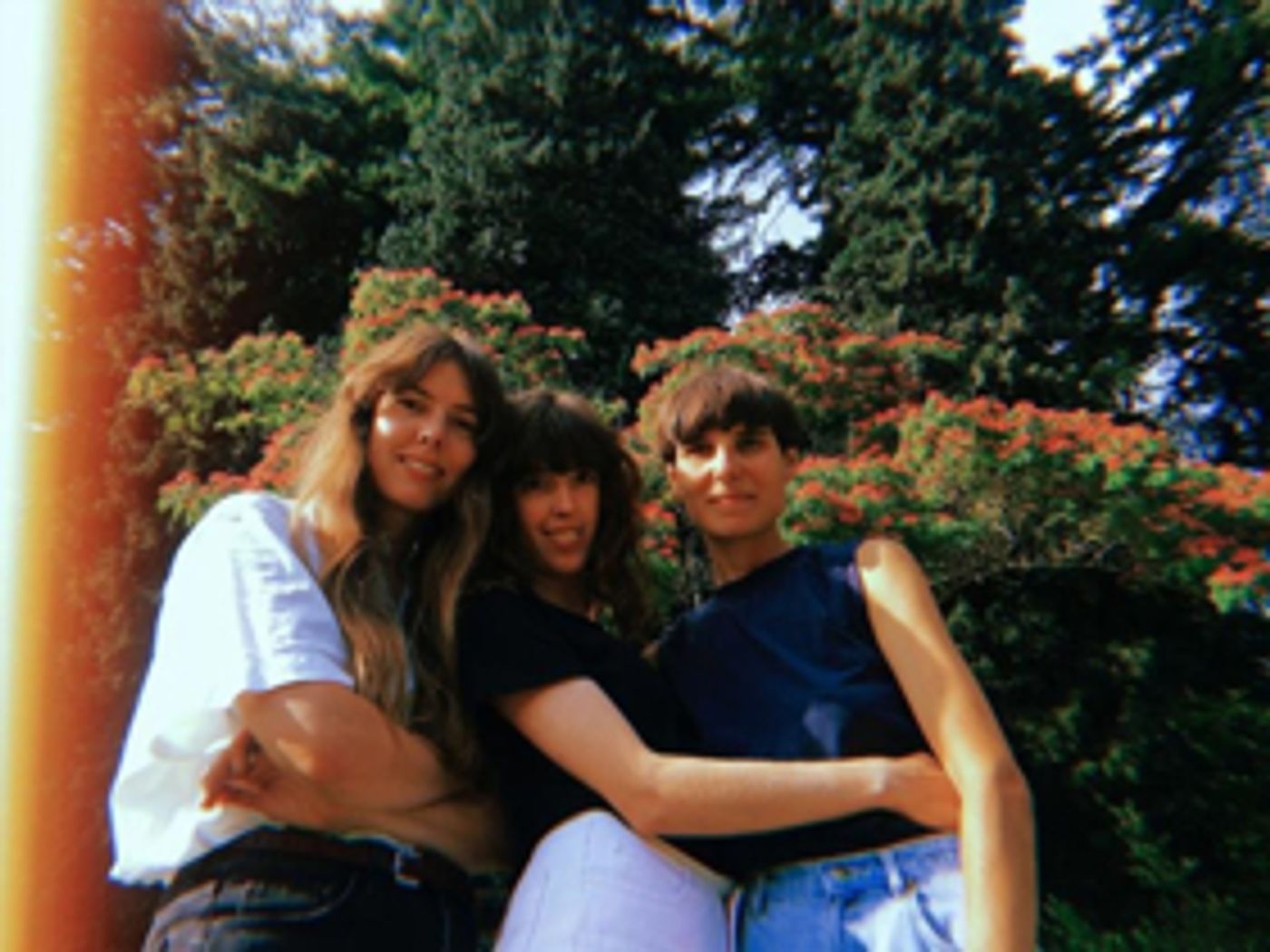 The Courtneys Share New Video MINNESOTA, Touring With Cloud Nothings  Image