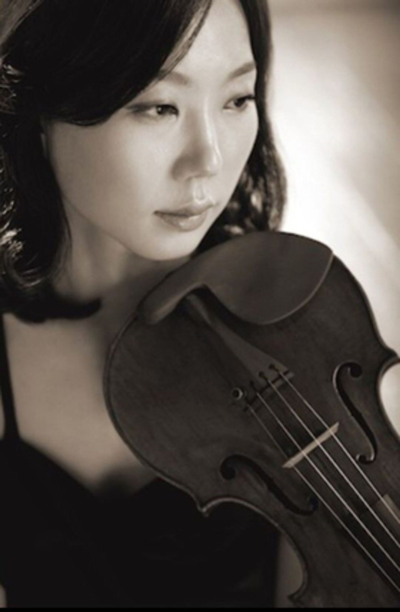The Houston Symphony Announces Yoonshin Song as its New Concertmaster  Image