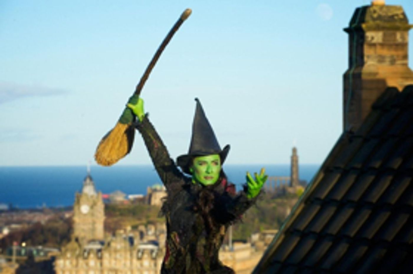 WICKED Defies Gravity At Edinburgh Castle to Celebrate Its Forthcoming Return WICKED Defies Gravity At Edinburgh Castle to Celebrate Its Forthcoming Return Image