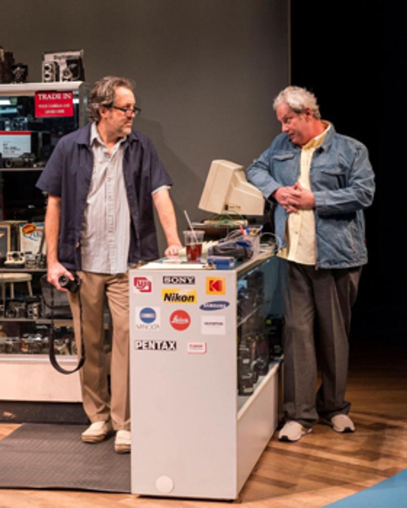 Review: LINDA VISTA Offers a Comically Unsettling Look at the Contemporary Dating Scene  Image