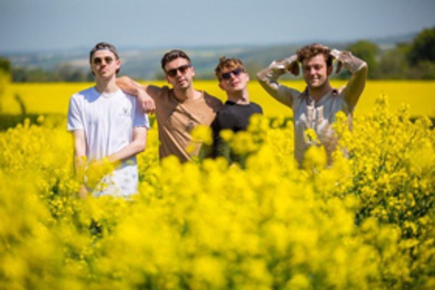 The LaFontaines Release New Single UP + Announces UK & European Headline Tour  Image