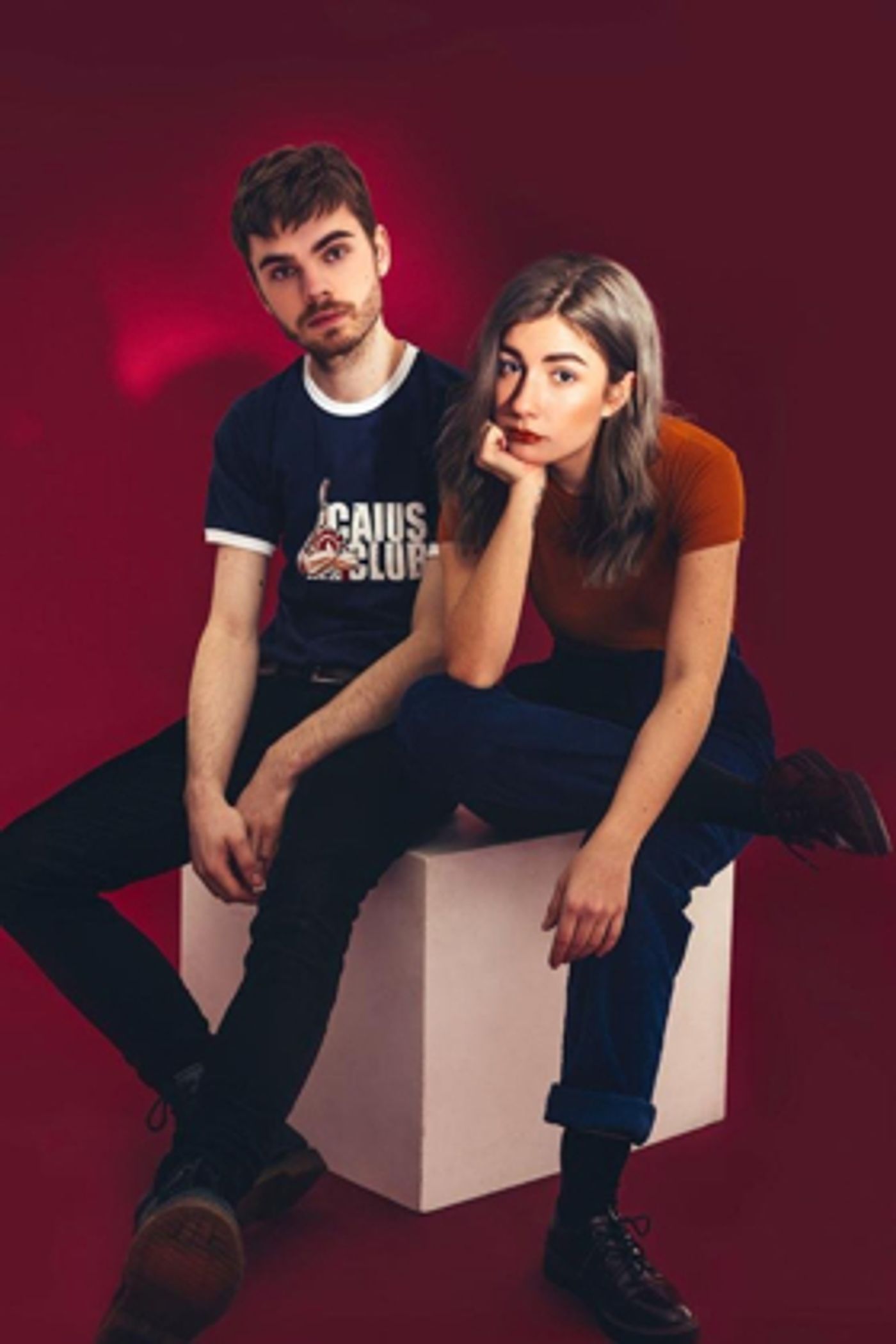 Austrian Duo Leyya's Effervescent Alt-Pop Album 'Sauna' Austrian Duo Leyya's Effervescent Alt-Pop Album 'Sauna' Image