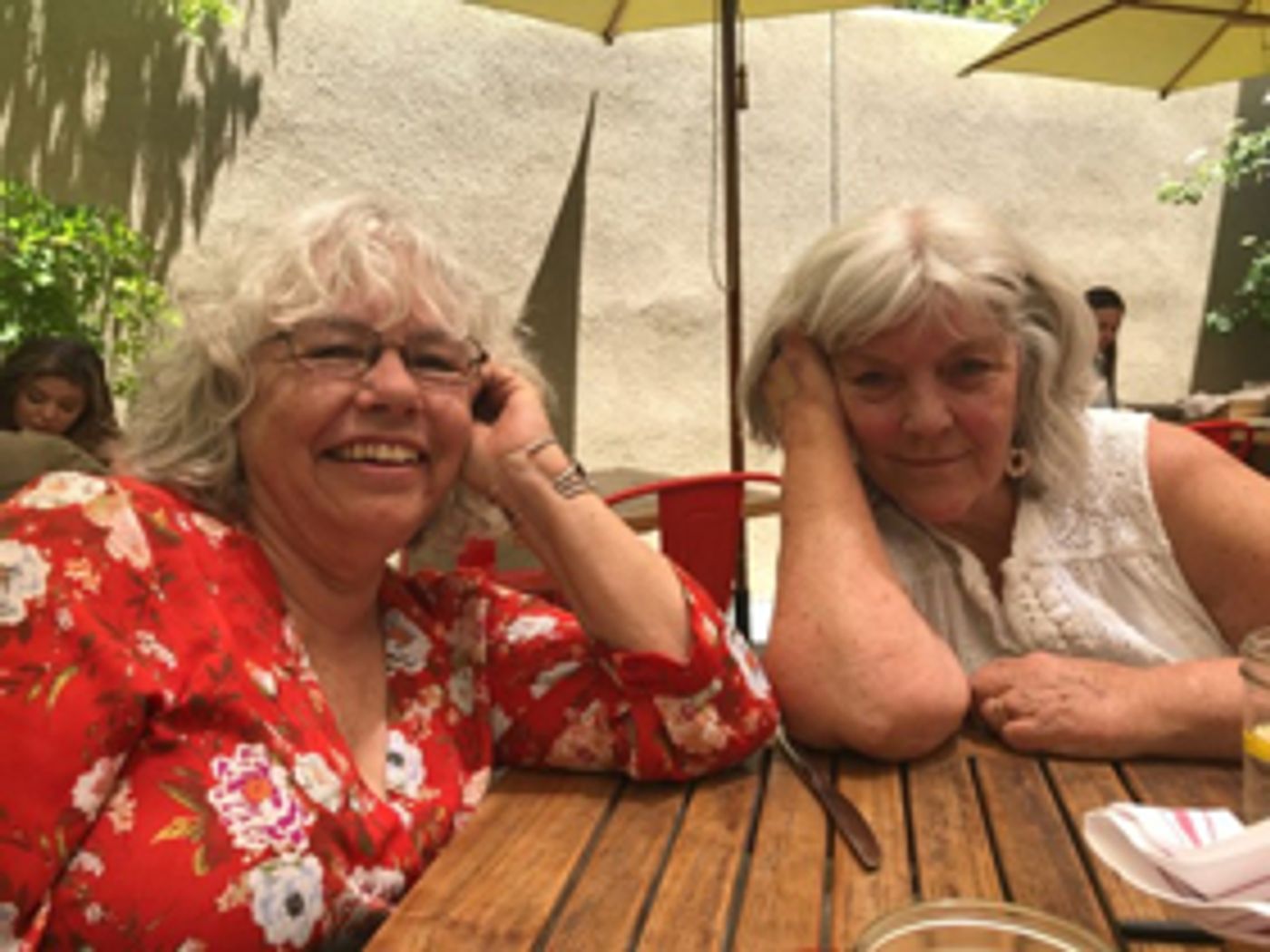 Teatro Paraguas Presents a Poetry Reading with Georgia Santa Maria and Merimée Moffitt  Image