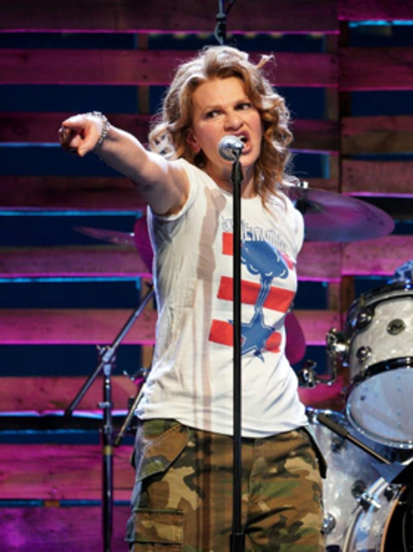 Review: Sandra Bernhard Brings Her Own Brand of SANDEMONIUM to The Sorting Room at the Wallis  Image