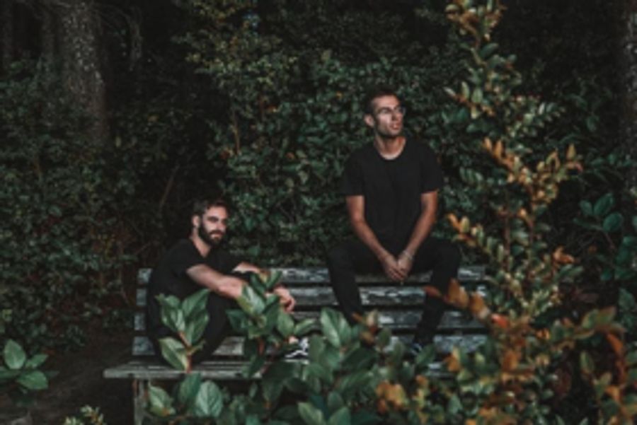 Slenderbodies Release Smoky Single KING, Announce January EP Release Image