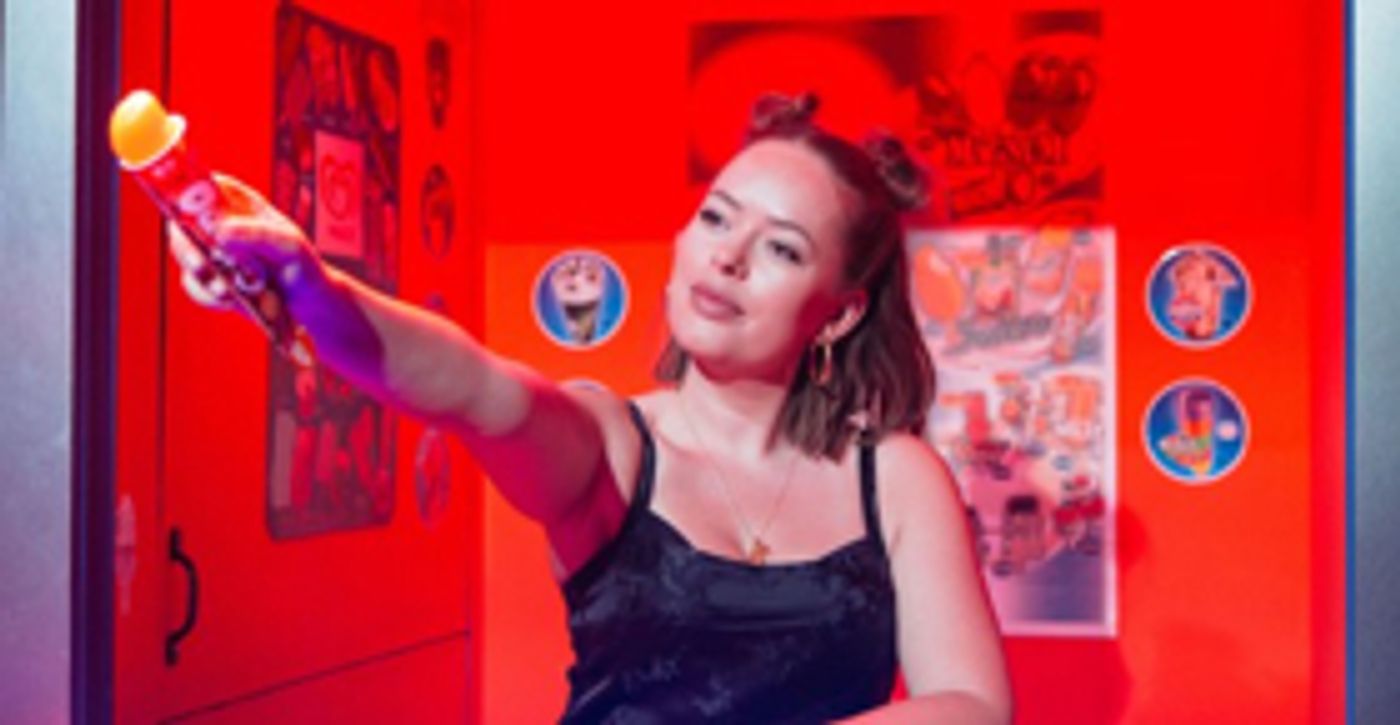 Review: CONFIDENCE, Southwark Playhouse  Image