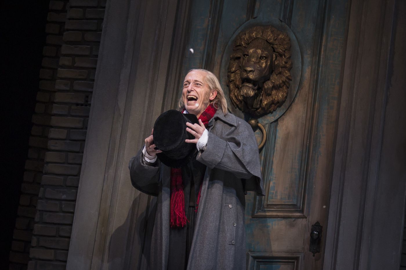 Review: A CHRISTMAS CAROL at Goodman Theatre Review: A CHRISTMAS CAROL at Goodman Theatre Image