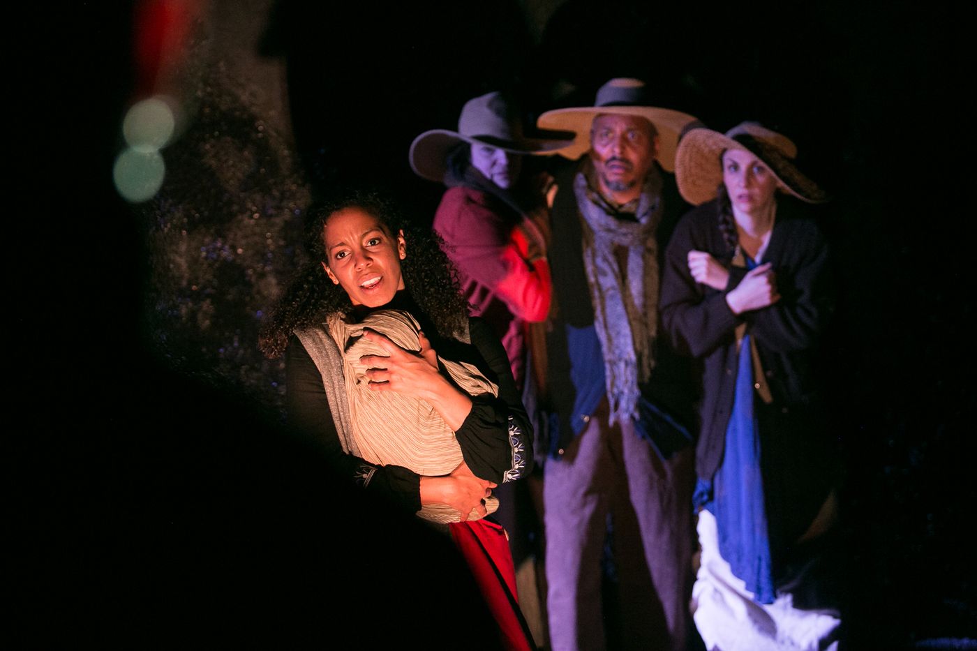 Review: Constellation Theatre's THE CAUCASIAN CHALK CIRCLE Avoids Becoming a Roundabout Affair Review: Constellation Theatre's THE CAUCASIAN CHALK CIRCLE Avoids Becoming a Roundabout Affair Image